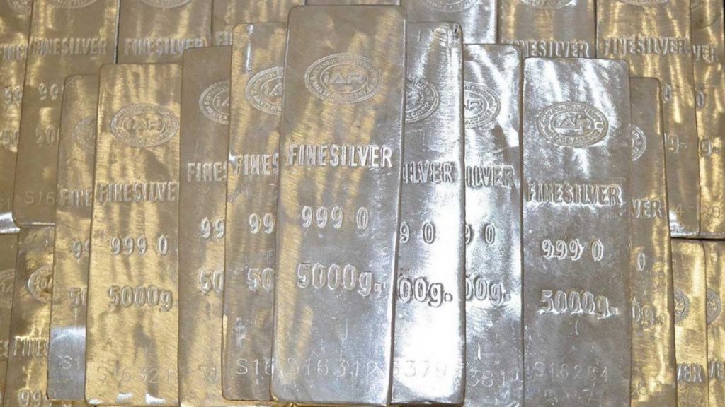 Silverpriset upp 74 procent – expert tror på fortsatt uppgång