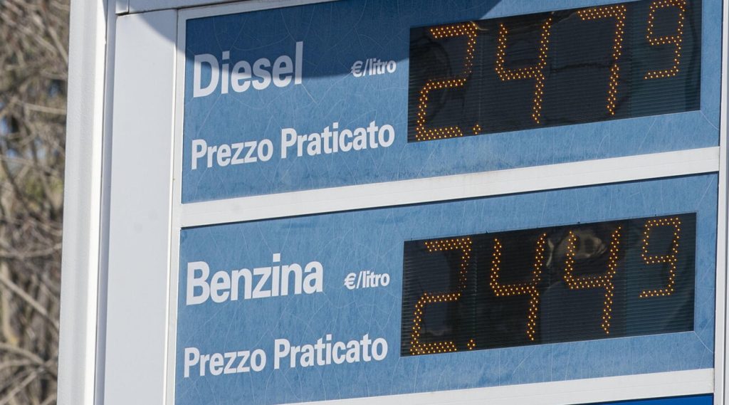 Gas e carburanti, la Procura della Repubblica di Roma avvia le indagini sugli aumenti dei prezzi...