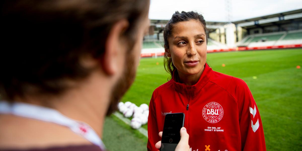 Mette pressioni su Nadia Nadim: 