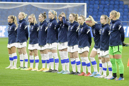 La stessa Finlandia prima di una partita di allenamento contro l'Olanda (0-3) nel febbraio di quest'anno.