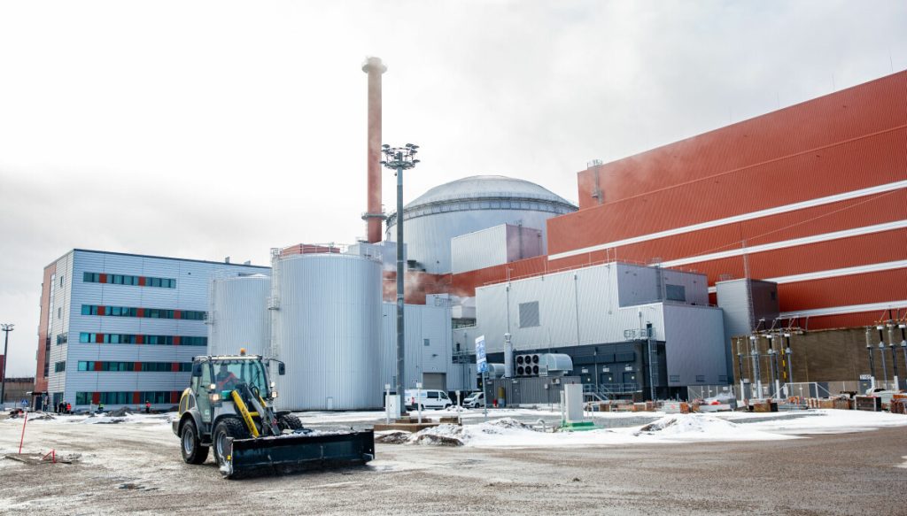 Il reattore nucleare finlandese Olkiluoto 3 è pronto: la produzione commerciale di elettricità è in corso