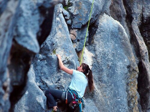 Geyikbayiri è un buon posto per coloro che sono interessati all'arrampicata su roccia.