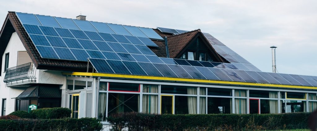 Celle solari: fino a 100.000 famiglie a rischio sciopero improvviso