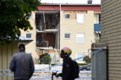 Parte della facciata è stata spazzata via dall'esplosione avvenuta a Linköping la mattina del 26 settembre 2023.