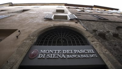 La più antica banca operativa del mondo è in rovina.