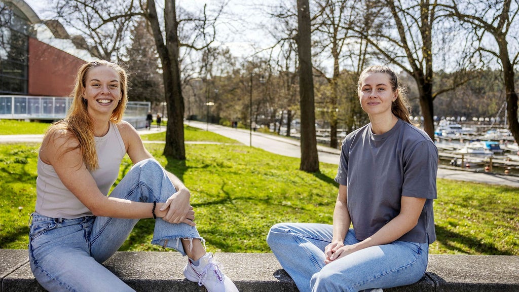 La mossa a sorpresa di Louise e Sophie Hanson e il cambio di allenatore

