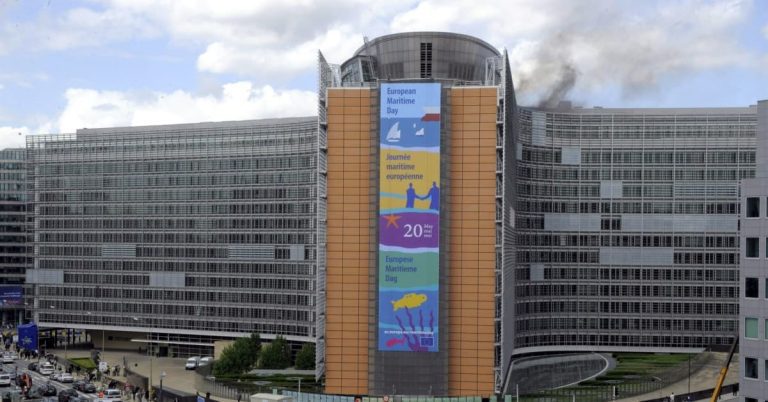 La Commissione europea è preoccupata per le finanze pubbliche di Italia e Francia – e anche la Finlandia deve rispondere a domande sull'economia | economia