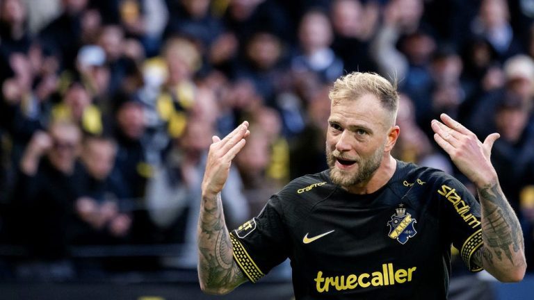 Il gol nel finale di Guidetti ha regalato all'AIK la vittoria del derby