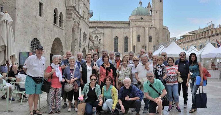 Il coronavirus sta svuotando ristoranti e musei italiani e sta facendo crollare l’economia già al collasso del paese | straniero

