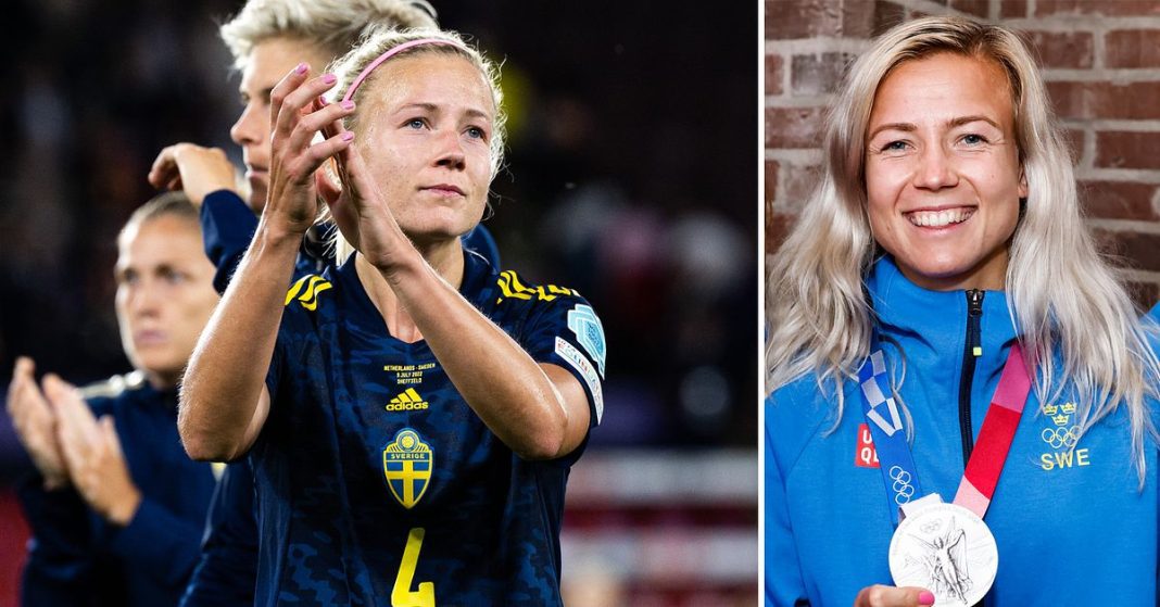 Calcio: rivela: Hannah Glass conclude la carriera con la Nazionale: 