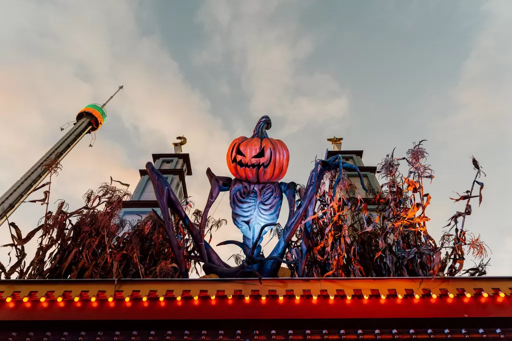 Foto per la stampa di Grona Lund ad Halloween 2024.